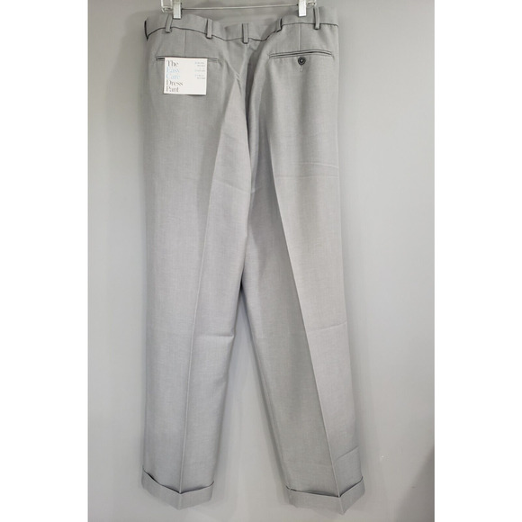 NEW‎ Croft & Barrow Classic Fit PLEATED 40x36 Light Gray Dress Pants Men's - Picture 1 of 5